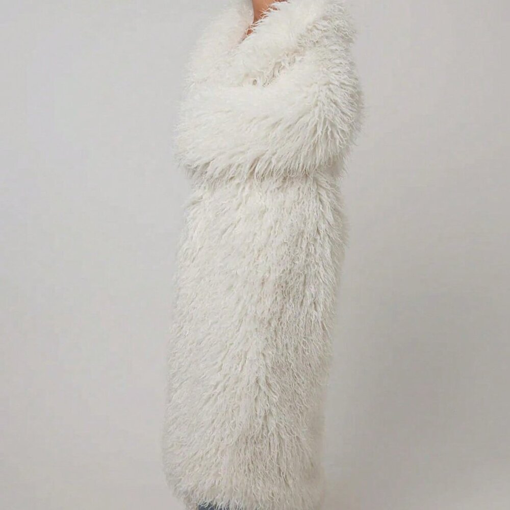 White Casual Women's Elegant Lapel Collar Loose Fit Faux Fur Coat - Picture 5 of 6